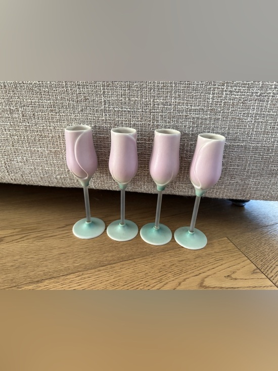 Handmade Other - Rose Shot Glass Set